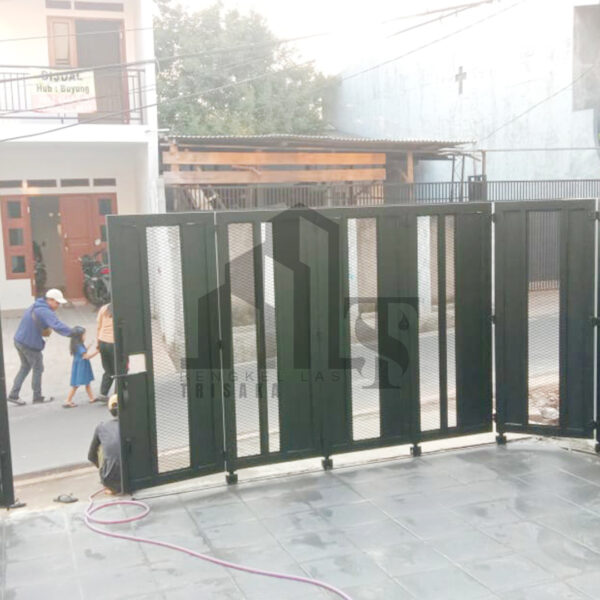 Pager Tikung Carport Kramat Jati Jakarta Timur