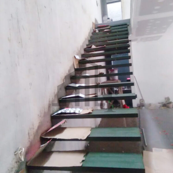 Tangga Baja Fatmawati Jakarta Selatan