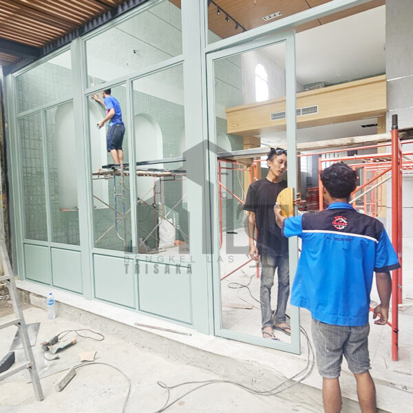 Partisi pintu besi custom kemang jakarta selatan3