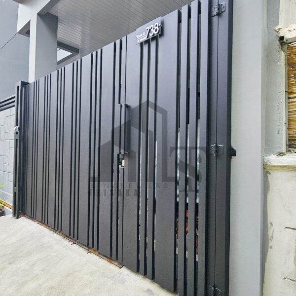 Proyek Pintu dan relling Tangga Perumahan Pinang Griya Ciledug 